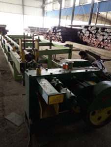 Round steel rod bar automatic cutting machine trial production-3
